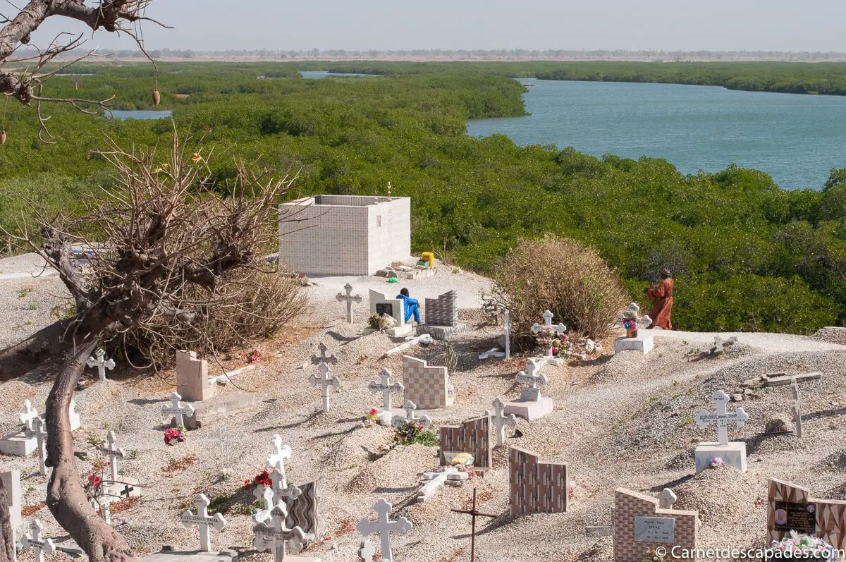 Le cimetière mixte de Fadiouth